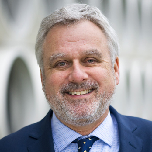 Huib Hielkema -  bij Interhouse