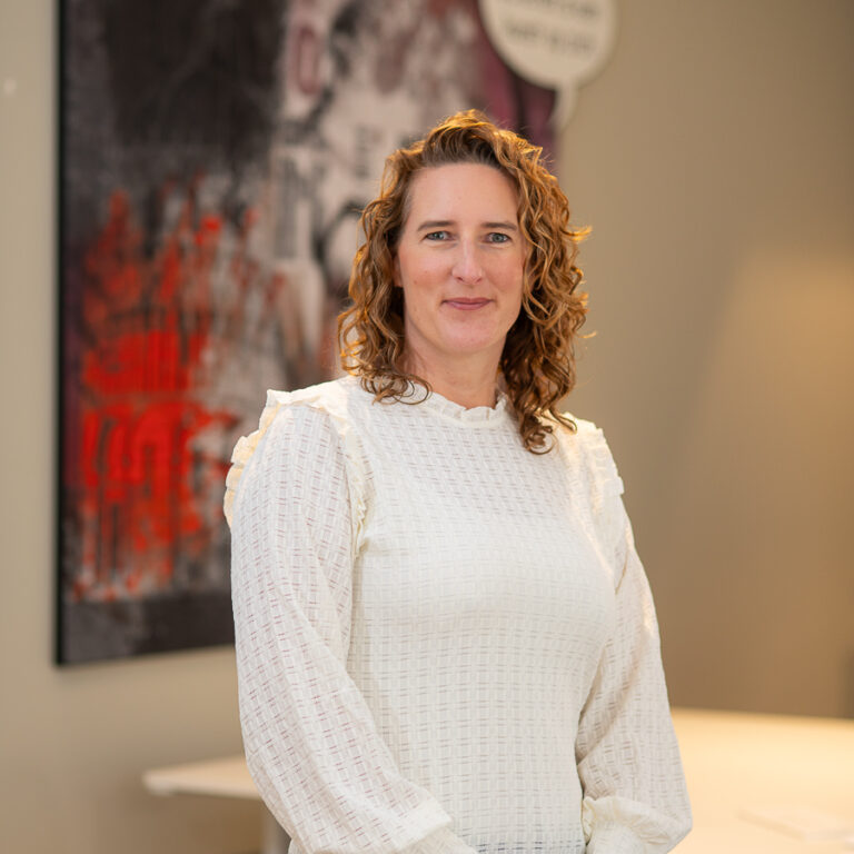 Linda Cijsouw - Administratief/binnendienst medewerker bij Interhouse