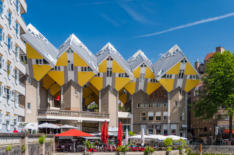 Welke regels gelden er voor het verhuren van een woning in Rotterdam?